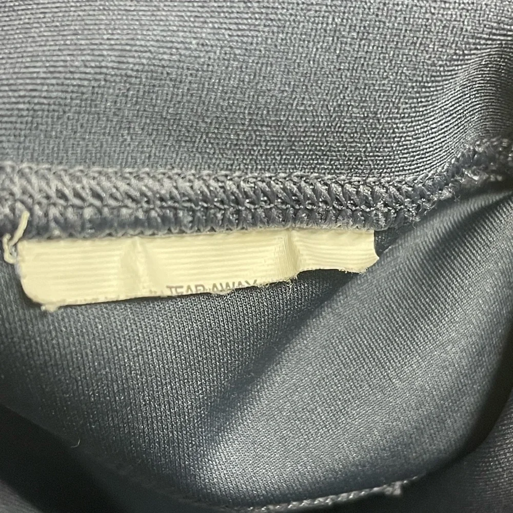 Under Armour Heatgear Compression Capri Leggings Small - Picture 6 of 6